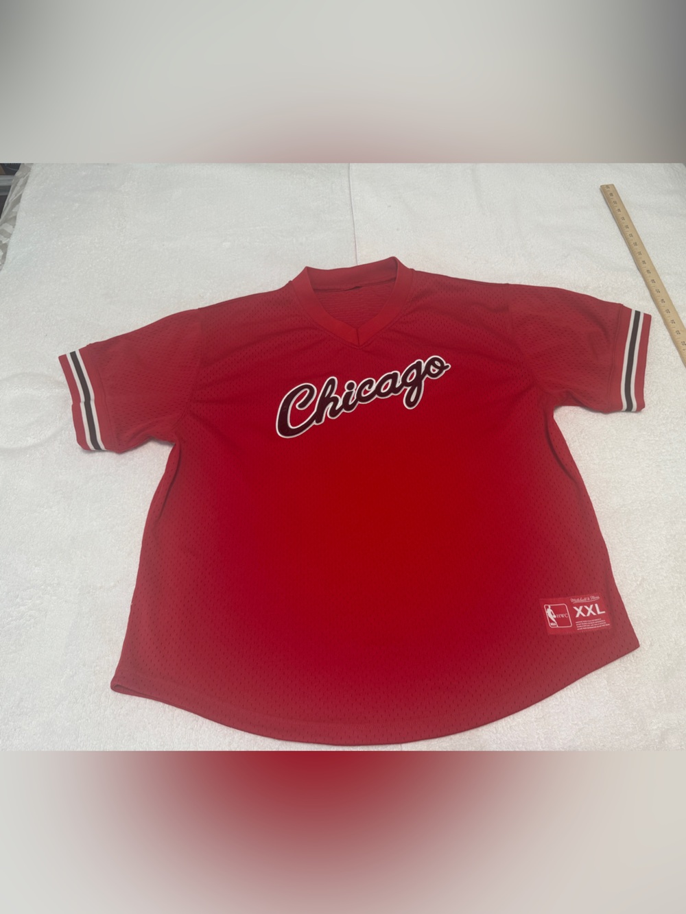 Mitchell & Ness NBA Chicago Bulls Men's Short Sleeve Jersey Size XXL Vintage Y2K